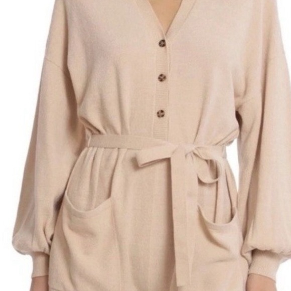 Avec Les Filles Light Pink Button-Up Jumpsuit - Picture 10 of 13